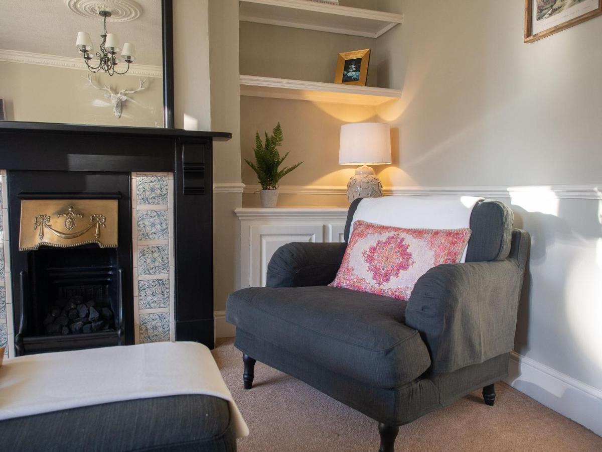 The Beeches - Chatsworth Apartment No 1 - Sleeps 2 Baslow Kültér fotó