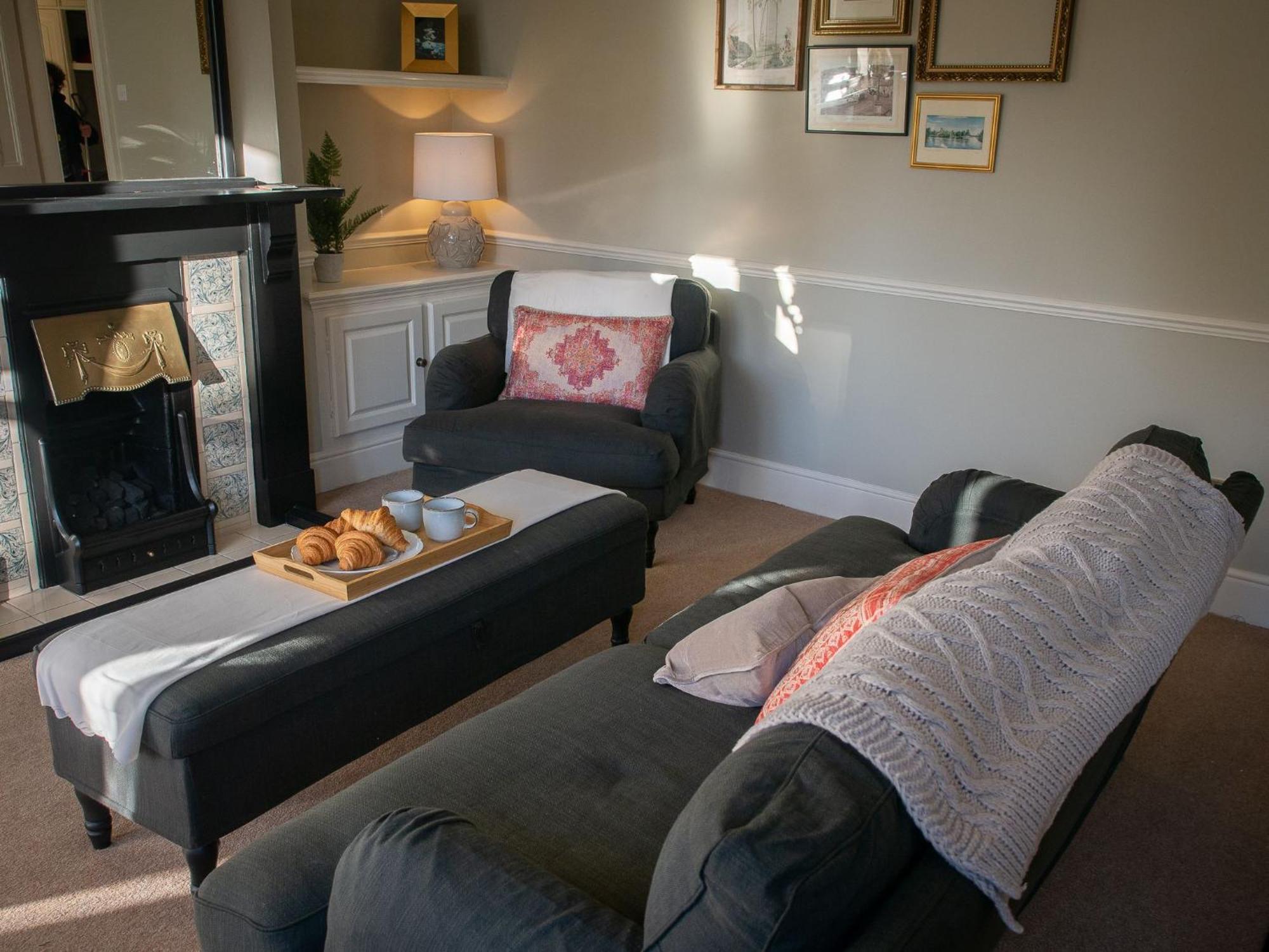 The Beeches - Chatsworth Apartment No 1 - Sleeps 2 Baslow Kültér fotó