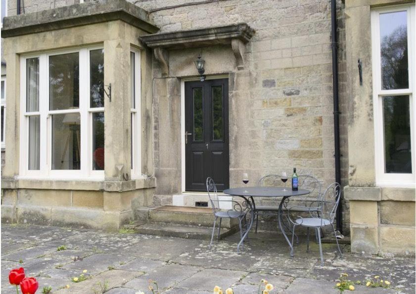 The Beeches - Chatsworth Apartment No 1 - Sleeps 2 Baslow Kültér fotó